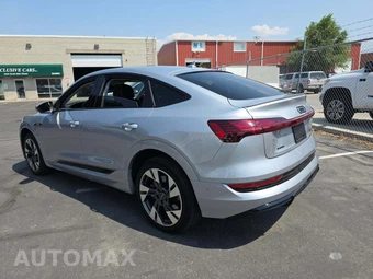 2022 Audi e-tron Sportback S line Premium - miniatura 2
