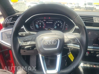 2022 Audi Q3 2.0T Premium – miniatura 10