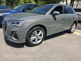 2022 Audi Q3 2.0T S line Premium Plus