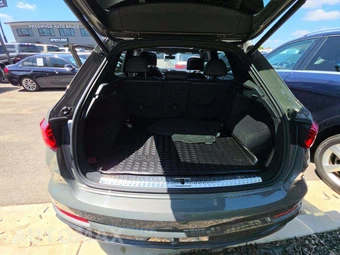2022 Audi Q3 2.0T S line Premium Plus - miniatura 14