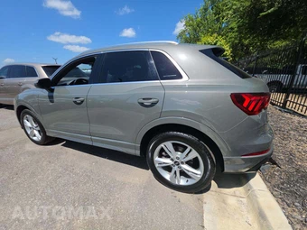 2022 Audi Q3 2.0T S line Premium Plus - miniatura 2