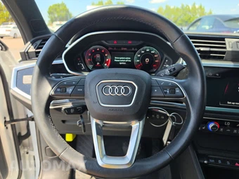 2022 Audi Q3 2.0T S line Premium Plus - miniatura 10