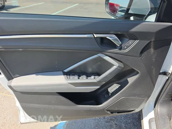 2022 Audi Q3 2.0T S line Premium Plus - miniatura 9