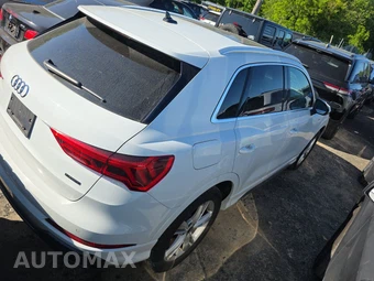 2022 Audi Q3 2.0T S line Premium Plus – miniatura 4