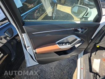2022 Audi Q3 2.0T S line Premium Plus – miniatura 9