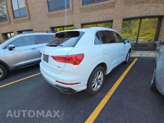 2022 Audi Q3 2.0T S line Premium Plus – miniatura 3