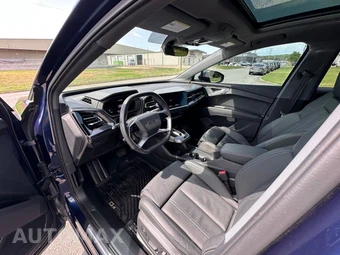 2022 Audi Q4 e-tron Premium Plus 50 - miniatura 11