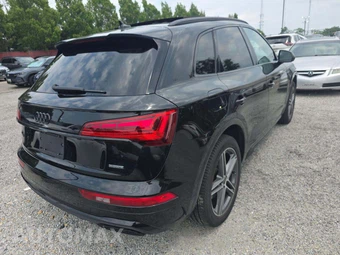 2022 Audi Q5 e Plug-In Hybrid S line Premium Plus - miniatura 3