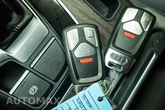 2022 Audi Q5 e Plug-In Hybrid S line Prestige - miniatura 23