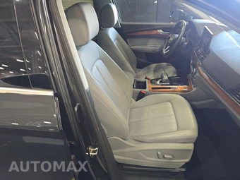 2022 Audi Q5 Premium Plus - miniatura 8