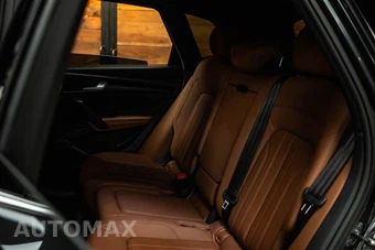 2022 Audi Q5 S line Premium Plus - miniatura 11