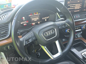 2022 Audi Q5 S line Premium Plus - miniatura 10