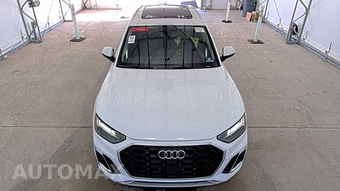 2022 Audi Q5 S line Premium Plus - miniatura 2