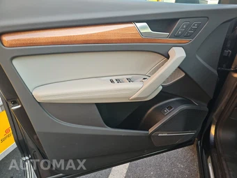 2022 Audi Q5 S line Premium Plus – miniatura 9