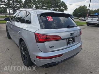2022 Audi Q5 S line Premium Plus – miniatura 2