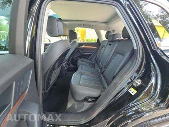 2022 Audi Q5 S line Premium Plus – miniatura 13