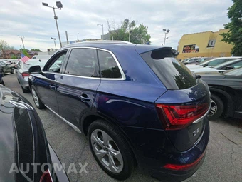 2022 Audi Q5 S line Premium Plus – miniatura 2