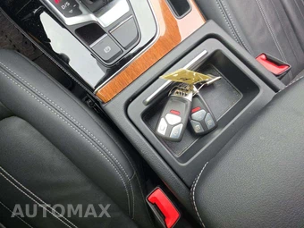 2022 Audi Q5 S line Premium Plus – miniatura 8