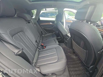 2022 Audi Q5 S line Premium – miniatura 13