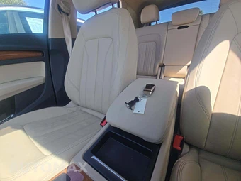 2022 Audi Q5 S line Premium - miniatura 8