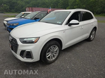 2022 Audi Q5 S line Premium