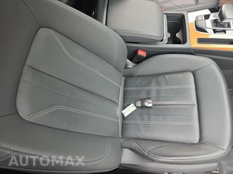 2022 Audi Q5 S line Premium – miniatura 23