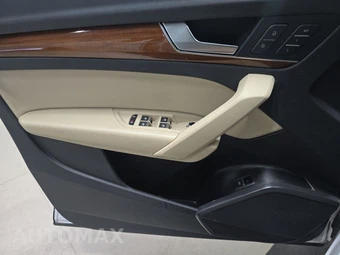 2022 Audi Q5 S line Premium – miniatura 9
