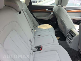 2022 Audi Q5 S line Premium – miniatura 16