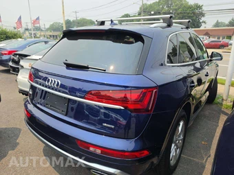 2022 Audi Q5 S line Premium – miniatura 3