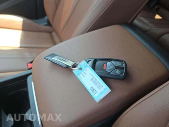 2022 Audi Q5 S line Premium – miniatura 8
