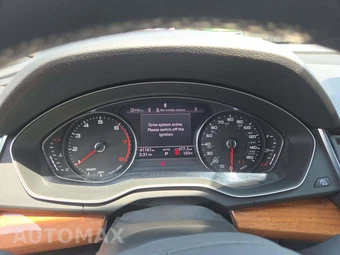 2022 Audi Q5 S line Premium – miniatura 9