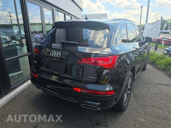 2022 Audi Q5 S line Prestige - miniatura 3