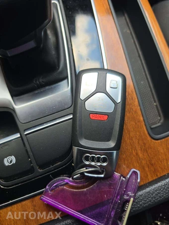 2022 Audi Q5 S line Prestige - miniatura 8