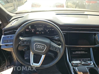 2022 Audi Q7 Premium Plus 45 TFSI - miniatura 10