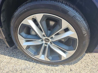 2022 Audi Q7 Premium Plus 55 TFSI - miniatura 24