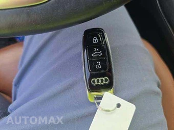 2022 Audi Q7 Premium Plus 55 TFSI - miniatura 8