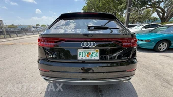2022 Audi Q8 Premium Plus – miniatura 5