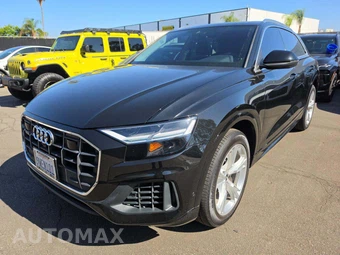 2022 Audi Q8 Premium Plus