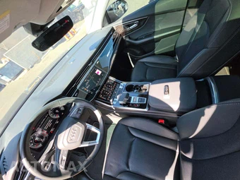 2022 Audi Q8 Premium Plus - miniatura 8