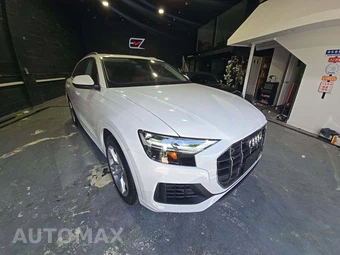 2022 Audi Q8 Premium Plus – miniatura 4
