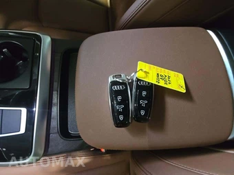 2022 Audi Q8 Premium Plus – miniatura 8