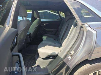 2022 Audi Q8 Premium Plus – miniatura 13