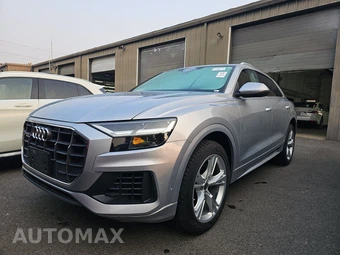 2022 Audi Q8 Premium