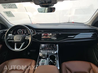 2022 Audi Q8 Premium - miniatura 11