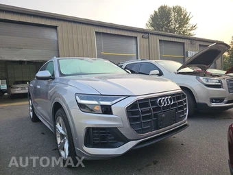 2022 Audi Q8 Premium - miniatura 3