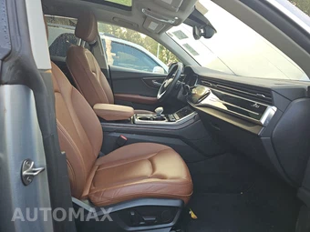 2022 Audi Q8 Premium - miniatura 8