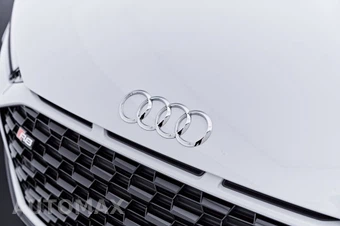 2022 Audi R8 Spyder V10 Convertible - miniatura 31