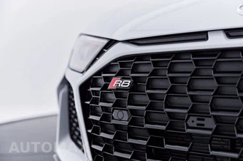 2022 Audi R8 Spyder V10 Convertible - miniatura 32