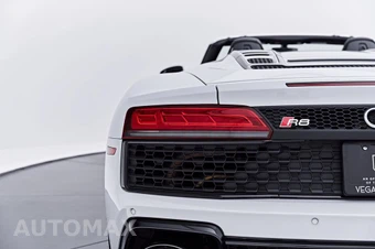 2022 Audi R8 Spyder V10 Convertible - miniatura 40