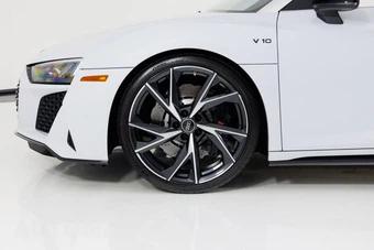 2022 Audi R8 Spyder V10 Convertible - miniatura 11